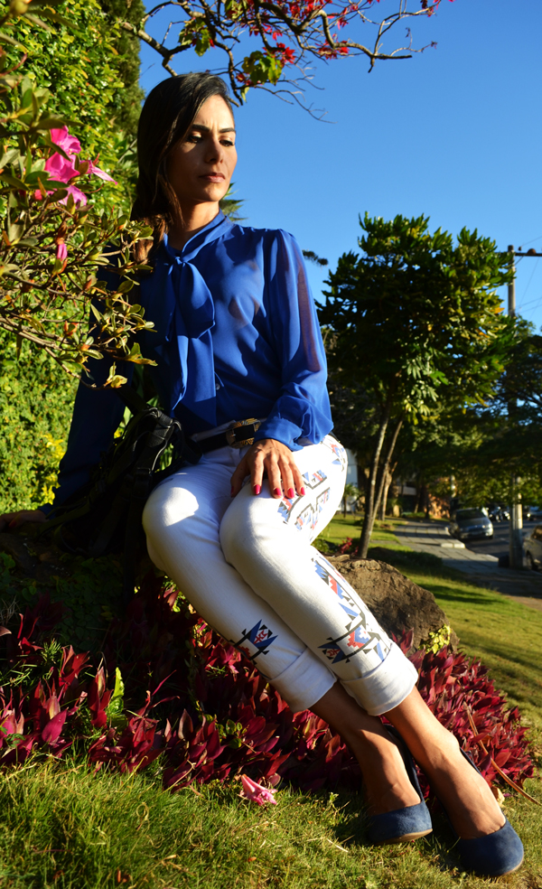 pose